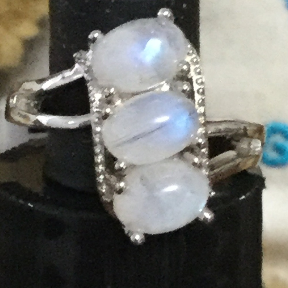RAINBOW MOONSTONE Triple STONE SILVER RING 6